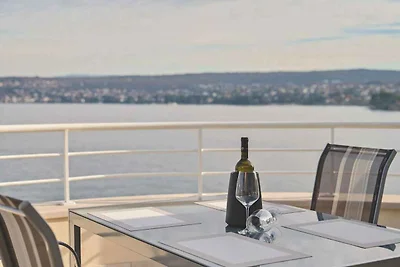 Ferienwohnung mit Klimaanlage und Meerblick