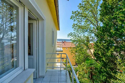 Ferienwohnung mit Balkon und Klimaanlage