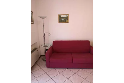 Ferienwohnung mit Pool und gepflegtem Garten
