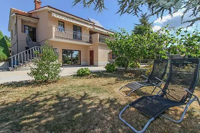 Ferienwohnung mit Klimaanlage und Grill