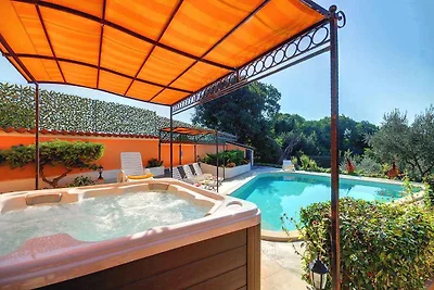 Appartamento Vacanza con famiglia Muntic