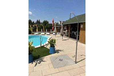 Ferienwohnung mit beheiztem Pool, Balkon Klim