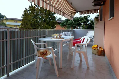 Ferienwohnung mit Klimaanlage und Balkon