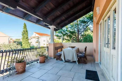 Gemütliche Ferienwohnung Vanja in Novalja auf