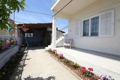 Ferienwohnung mit Terrasse und Klimaanlage