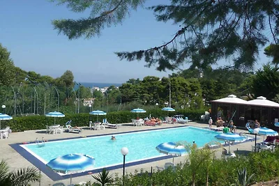 Mobilehome mit Aussenpool