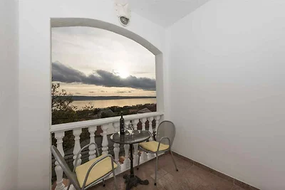 Ferienwohnung mit Balkon und Klimaanlage