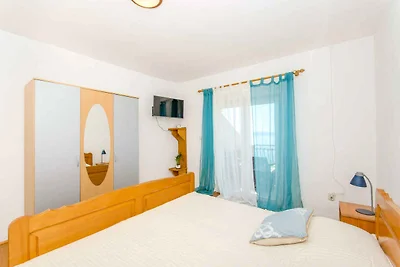Holiday flat family holiday Okrug Gornji