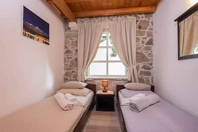 Ferienhaus mit Aussenpool