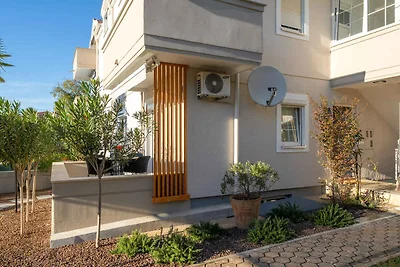 Ferienwohnung mit Terrasse und Klimaanlage