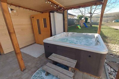 Ferienhaus mit Whirlpool, Sauna, Klimaanlage,