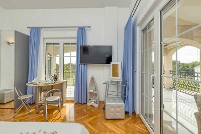 Ferienwohnung mit Gartenmöbel