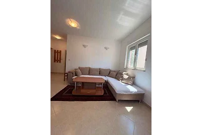 Ferienwohnung WOHNUNG ADMIRA (2+2)
