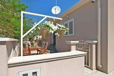 Ferienhaus mit Klimaanlage und Terrasse