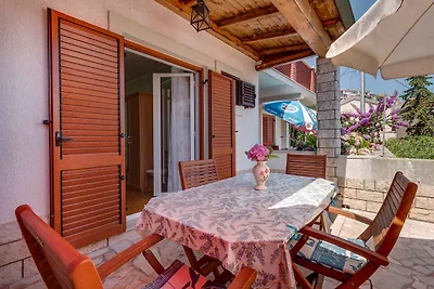 Ferienwohnung mit Terrasse