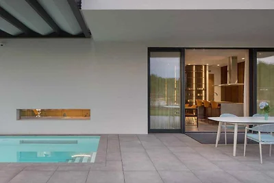 Villa mit Klimaanlage und Pool