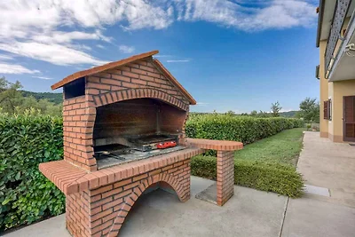Villa mit Pool und Klimaanlage