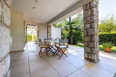 Ferienwohnung in Strandnähe mit Pool