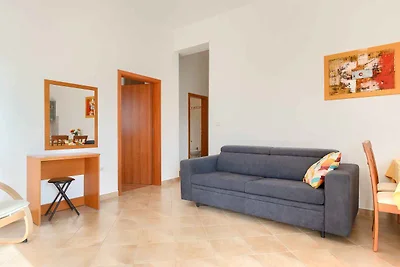 Ferienwohnung mit Klimaanlage und Balkon