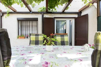 Ferienwohnung mit Terrasse und WLAN