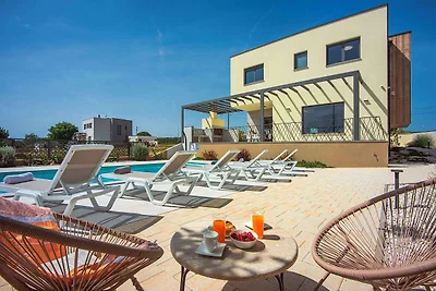 Ferienhaus mit Pool