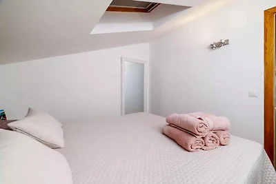 Ferienwohnung mit Klimaanlage und Meerblick