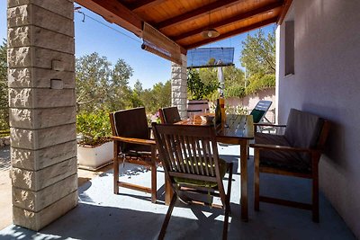 Ferienwohnung mit Klimaanlage, Terrasse und M