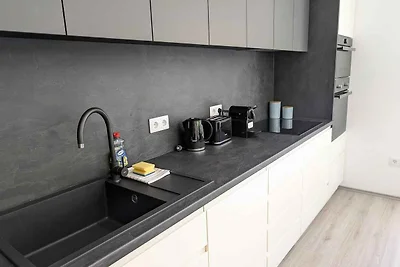 Ferienwohnung modern eingerichtet mit WLAN un