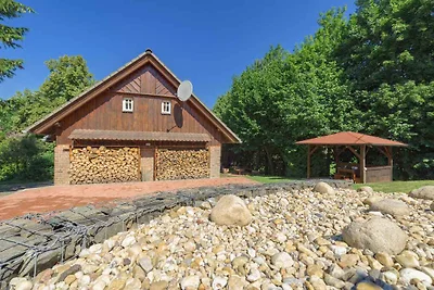 Ferienhaus mit Aussenpool