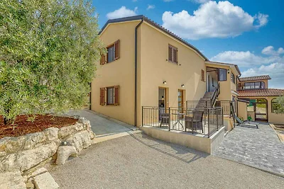 Apartment mit Balkon, Klimaanlage, Wi-Fi, Par