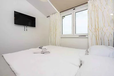 Appartamento Vacanza con famiglia Biograd na Moru