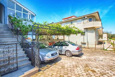 Ferienwohnung mit Garten und Grill