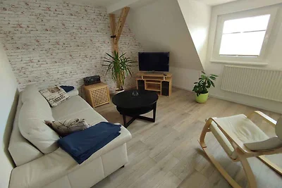 Ferienwohnung mit Terrasse im Garten