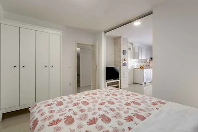 Ferienwohnung mit Garten und WLAN