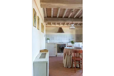 Ferienwohnung mit Pool und Balkon