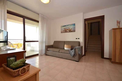 Ferienwohnung mit Klimaanlage, Balkon und