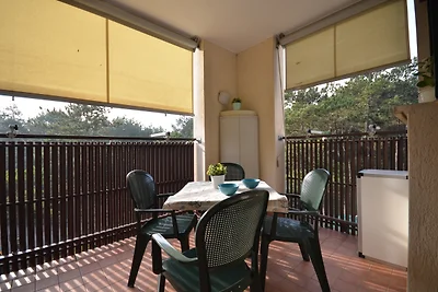 Ferienwohnung mit Klimaanlage und Balkon