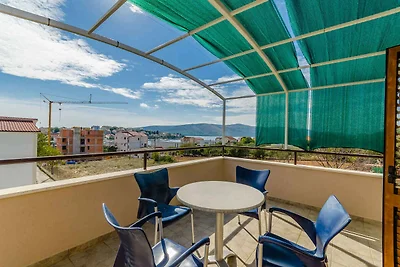 Ferienwohnung mit Swimmingpool und Balkon