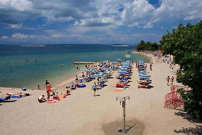 Ferienwohnung nur 150 m vom Sandstrand