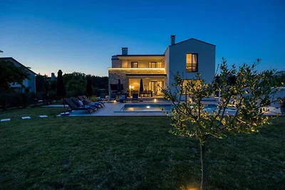 Villa mit luxuriösen Bedingungen, Klimaanlage