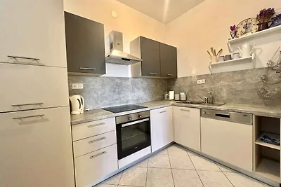 Ferienwohnung klimatisiert mit Terrasse