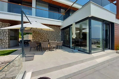 Ferienhaus mit Klimaanlage und Pool