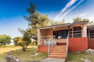 Bungalow mit Parkplatz