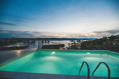 Villa mit Klimaanlage und Meerblick