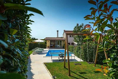 Villa mit Pool