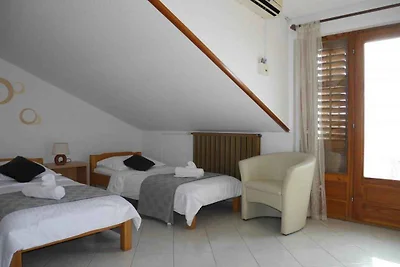 Apartament Dla rodzin Dugi rat