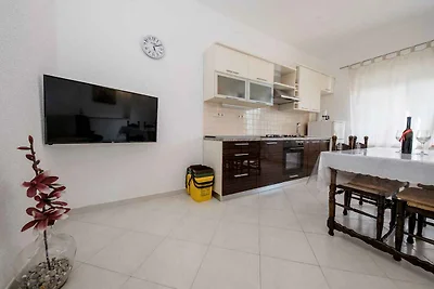 Schönes Apartment für 2 Gäste mit Terrasse