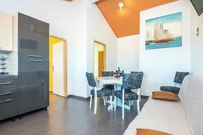 Ferienwohnung mit Klimaanlage und Meerblick