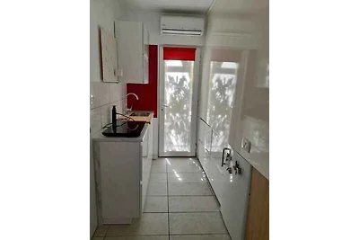 Gemütliches Studio Rozankovic mit Gartenblick