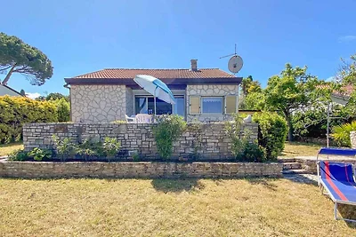 Villa an der Küste direkt am Strand gelegen m